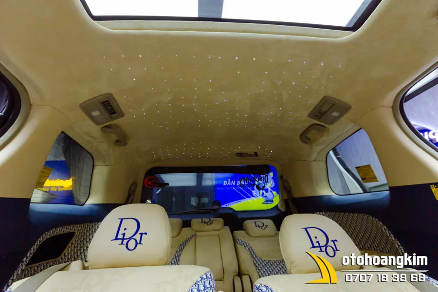 Đổi Màu Nội Thất Toyota Previa - Ảnh 7