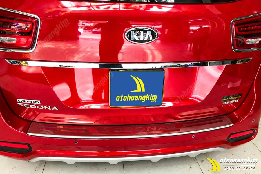 Chống Trầy Cốp Sơn Kia Sedona Chữ Nổi [2015-2020] - Ảnh 4