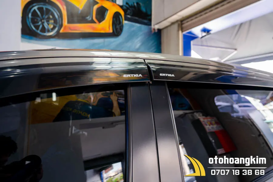 Vè Che Mưa Suzuki Ertiga [2019-2020] Đen - Ảnh 3