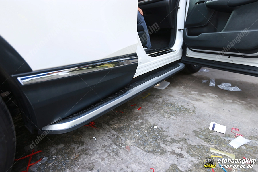Bệ bước chân Honda Crv - Ảnh 1