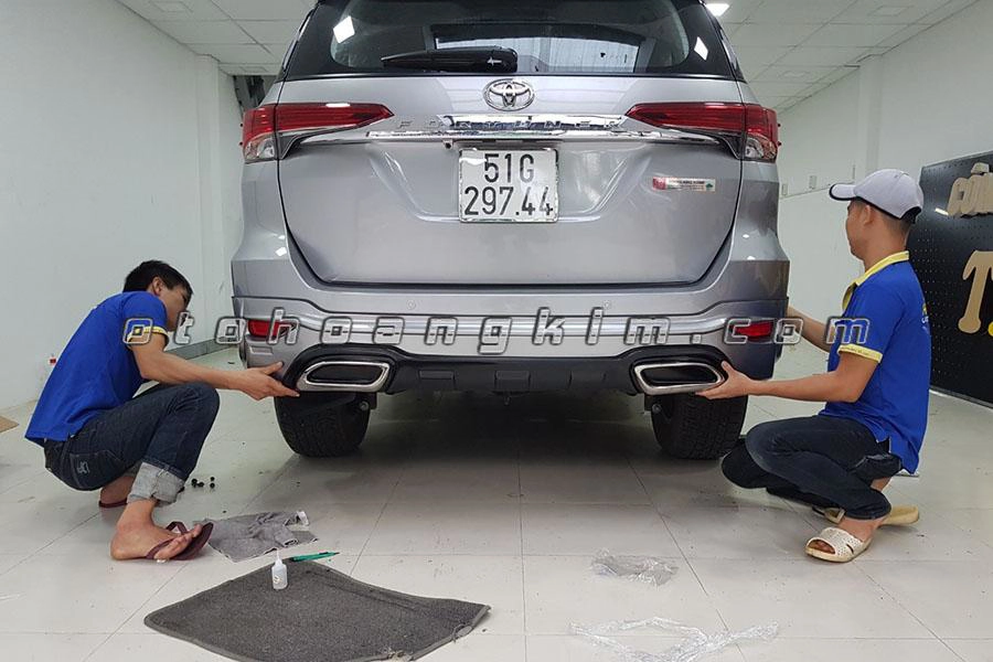 Body Kit Toyota Fortuner 08 - Ảnh 1