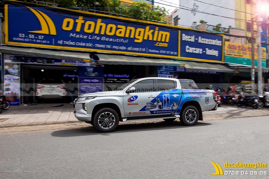 Dán Quảng Cáo Trên Xe Ô Tô -DQC293 - Ảnh 1