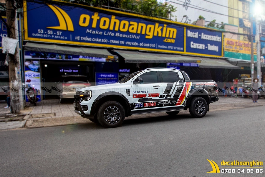 Dán Quảng Cáo Trên Xe Ô Tô -DQC292 - Ảnh 1