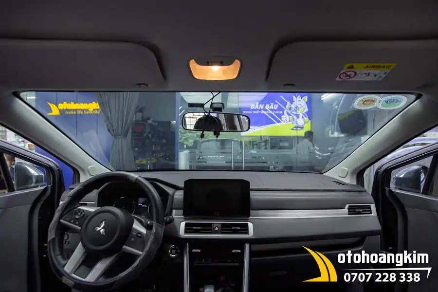 Dán Phim Cách Nhiệt 3M Kính Lái Xe Ranger - Ảnh 1