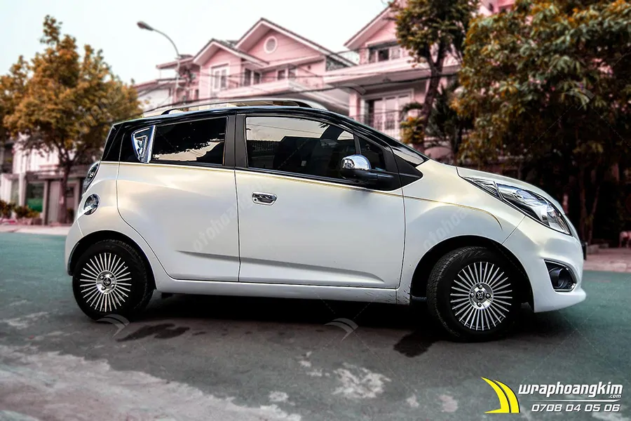 Dán đổi màu Candy trắng Chevrolet Spark - Ảnh 4