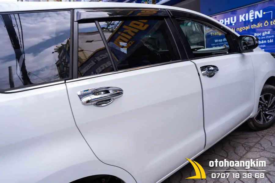 Chén Cửa Toyota Innova [2016-2022] xi - Ảnh 3
