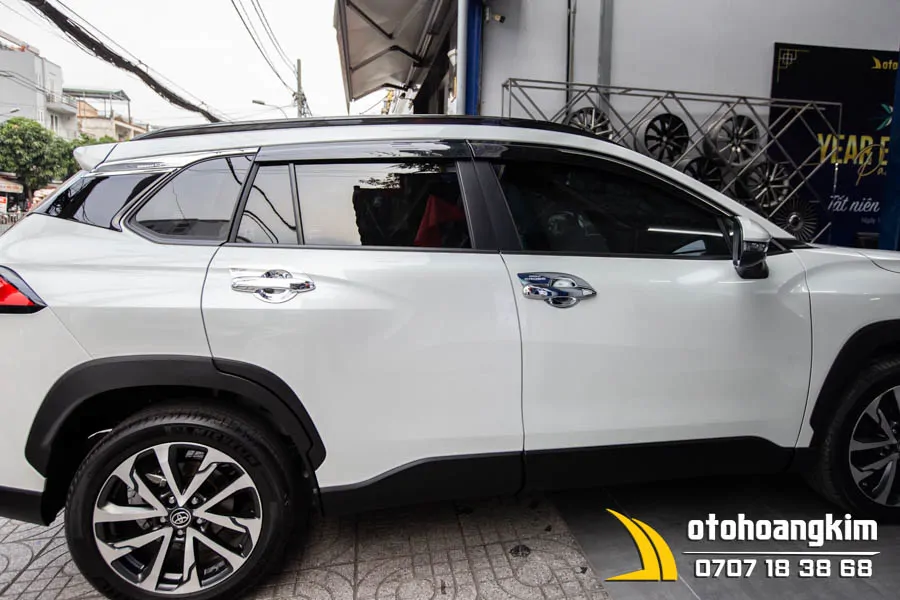 Chén Cửa Toyota Corolla Cross 2020 Xi - Ảnh 3