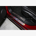 Nẹp bước chân ngoài Chevrolet Cruze có đèn - ảnh 3