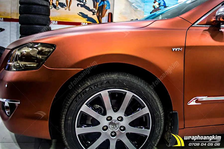 Dán đổi màu nâu mờ Toyota Camry - Ảnh 6