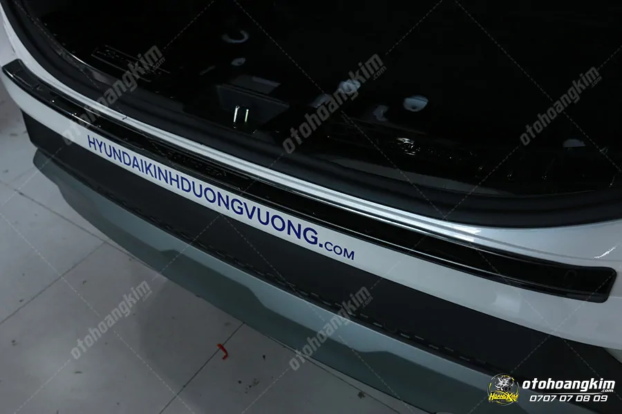 Chống trầy cốp sơn Hyundai Santafe [2013-2018] Titan - Ảnh 4
