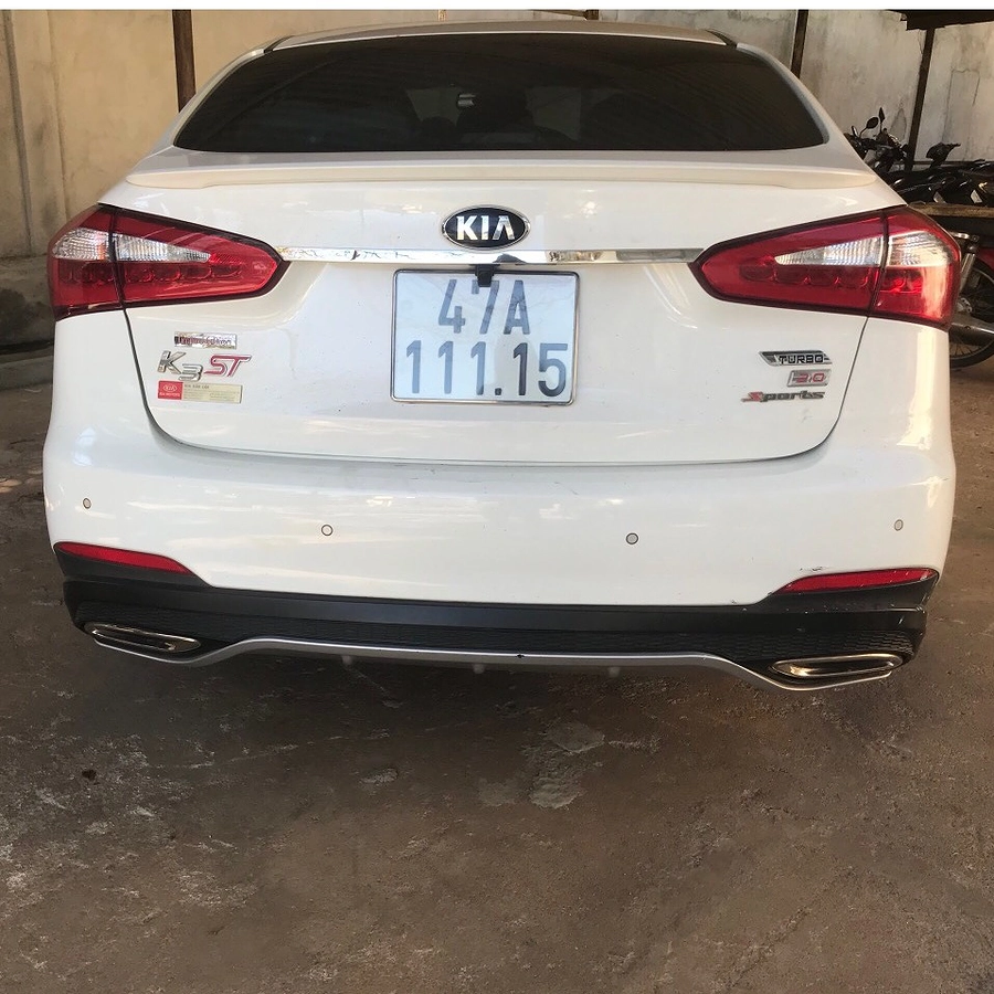 Lip Chia Pô KIA K3 - Ảnh 1