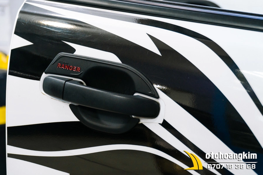 Chén Cửa Ford Ranger 2017 Đen - Ảnh 1