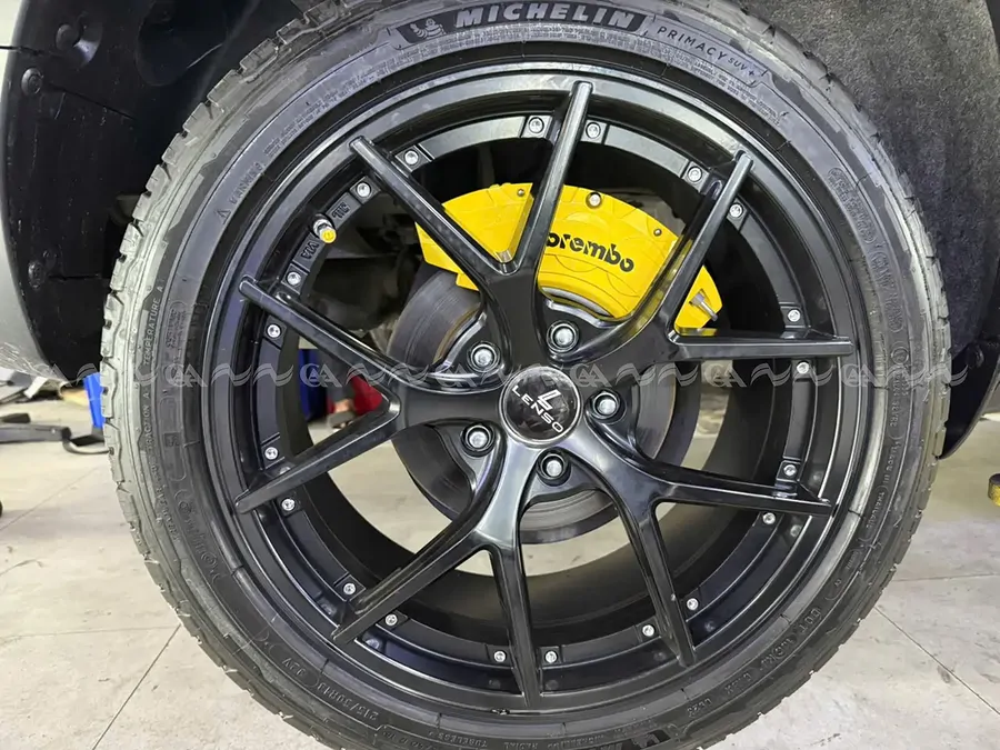  Ốp má phanh HQ Racing VF3 vàng - Ảnh 3