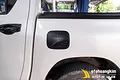Nắp xăng Toyota Hilux đen - ảnh 2