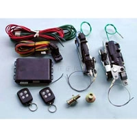 Clock cửa tài 3 cửa khóa chung