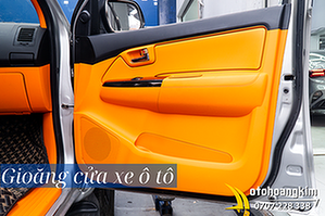 gioang-cua-o-to-nen-lap-loai-nao-bang-gia-va-kinh-nghiem-lua-c