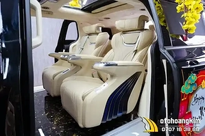 do-ghe-limousine-xe-carnival-nang-cap-gia-tri-cho-noi-that-o-to