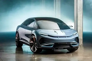 suv-dien-italy-gay-an-tuong-voi-kieu-mo-cua-canh-chim