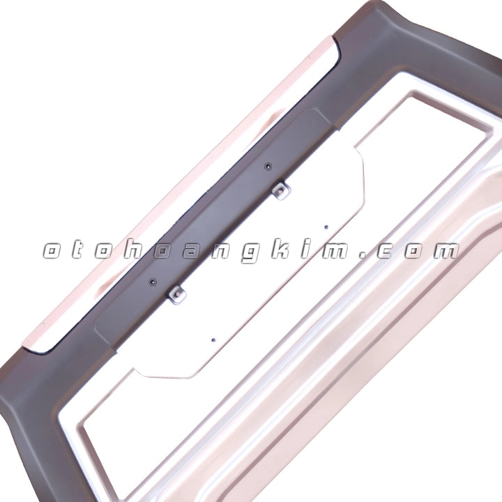 Ốp cản trước Toyota Innova [2016-2021]