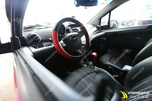 cach-lam-thom-khong-gian-xe-o-to