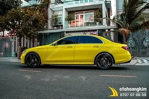 top-mau-decal-o-to-cuc-hot-khong-nen-bo-lo