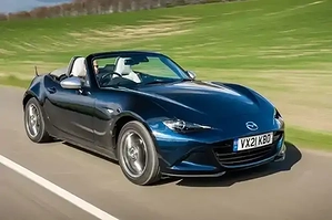 nhung-chiec-xe-the-thao-gia-re-tot-nhat-nam-2022