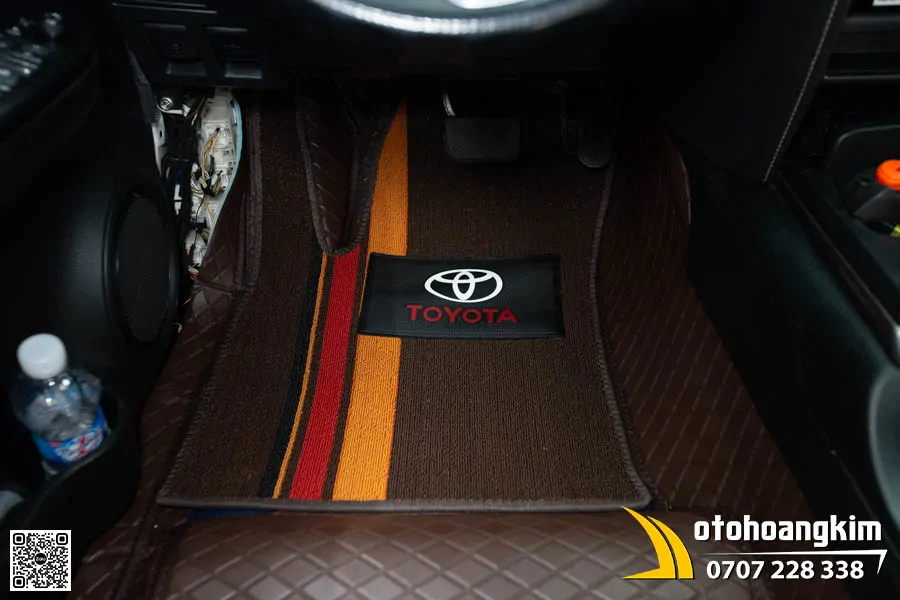 Thảm sàn 8D Toyota Fortuner - Màu Nâu sang trọng  - Ảnh 4