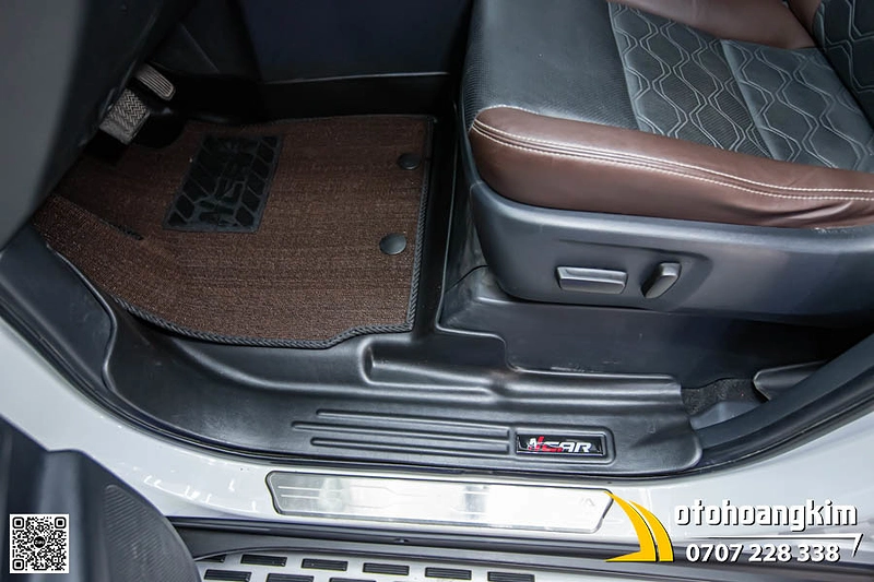 Thảm lót sàn Ncar Toyota Innova - Thiết kế tràn viền cao cấp
