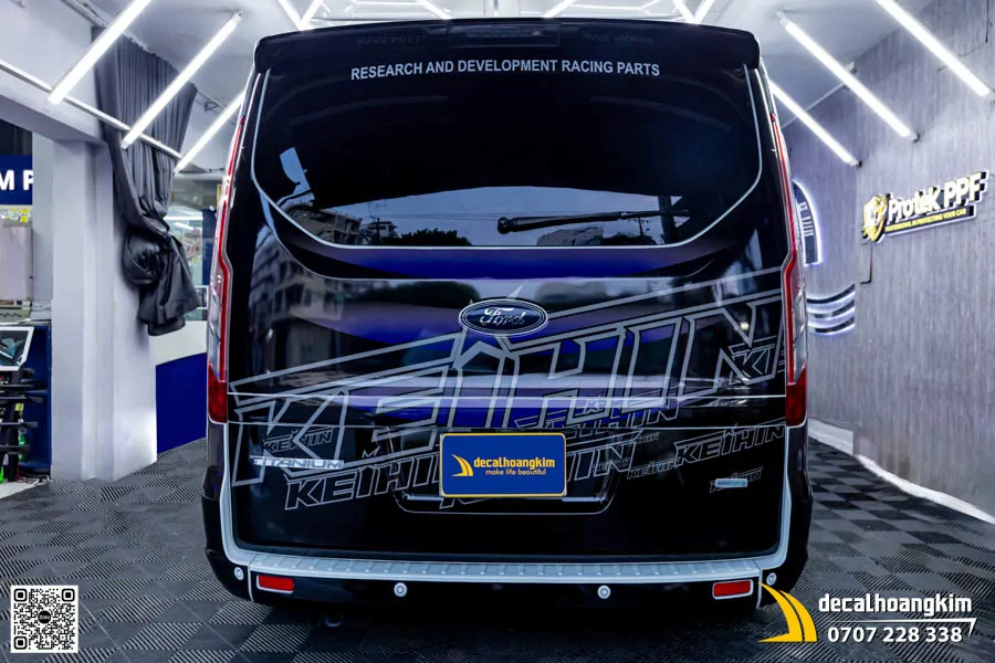 Dán tem trùm quảng cáo Ford Tourneo - Phong cách chuyên nghiệp - Ảnh 9