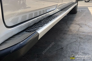 Bệ bước chân Hyundai Solati