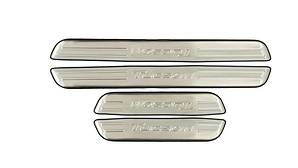 Nẹp bước chân ngoài Hyundai Tucson 2022 inox