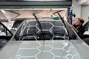 Phim cách nhiệt 3M CR BLK 50 kính lái cho ô tô
