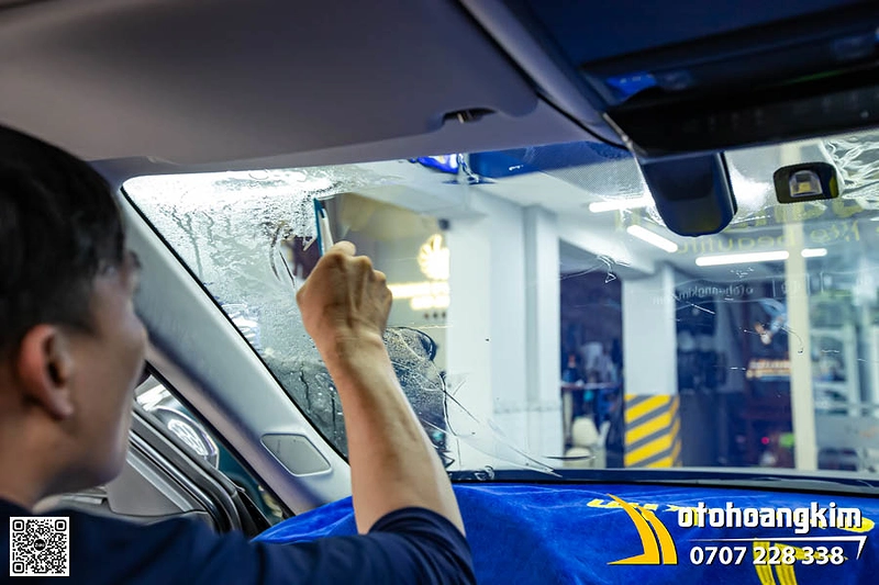 Phim cách nhiệt 3M CR BLK 60 (Kính Lái)