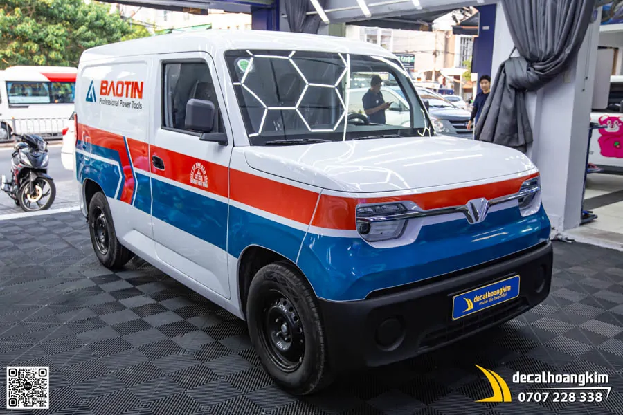 Dán tem quảng cáo VinFast EC Van - Doanh nghiệp Bảo Tín - Ảnh 7