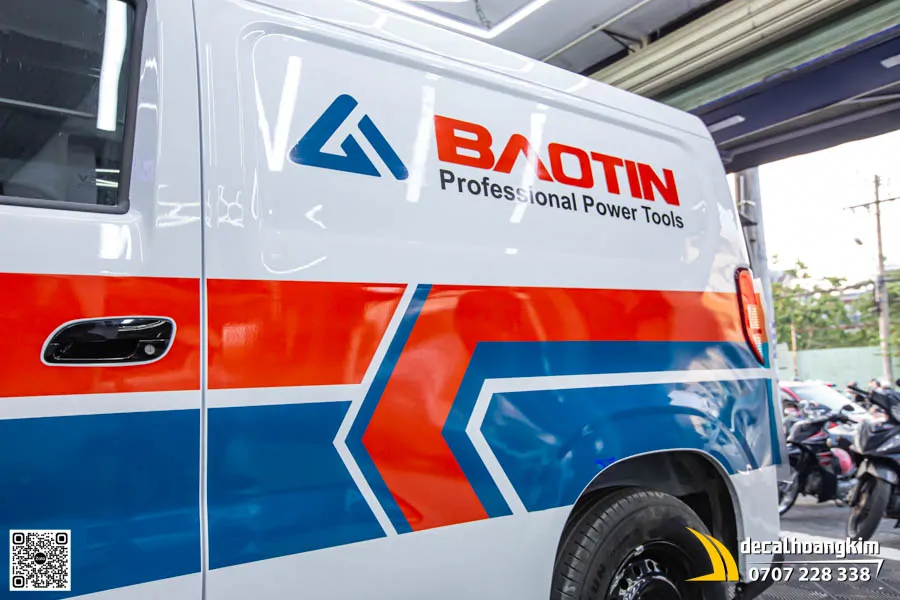 Dán tem quảng cáo VinFast EC Van - Doanh nghiệp Bảo Tín - Ảnh 3
