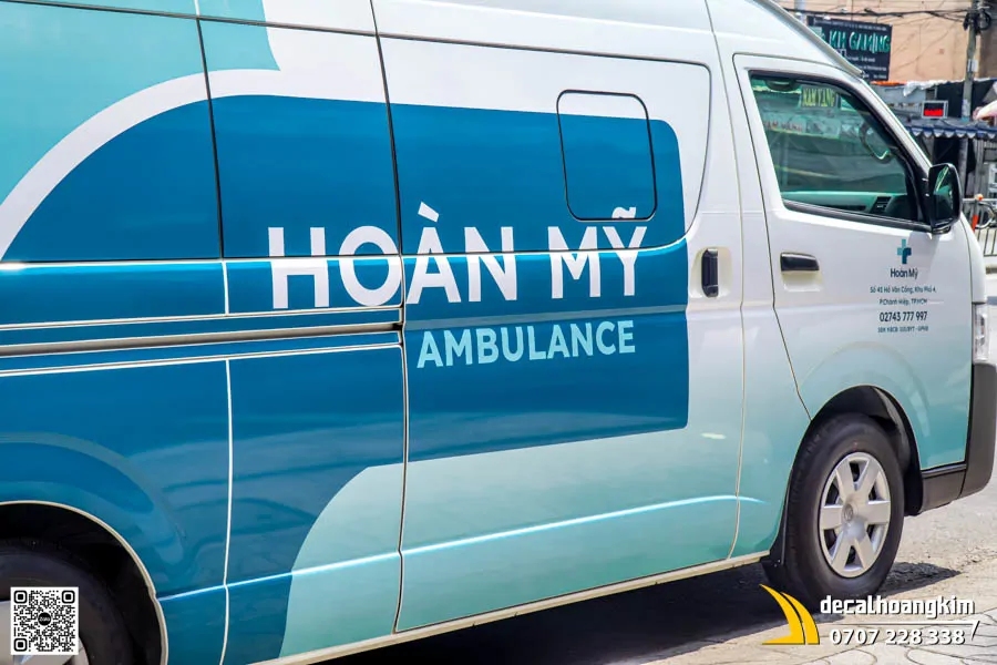 Dán tem quảng cáo Toyota Hiace Bệnh viện Hoàn Mỹ  - Ảnh 3