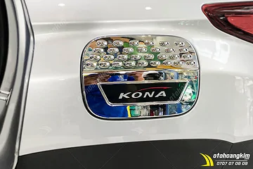 Ốp nắp xăng Hyundai Kona