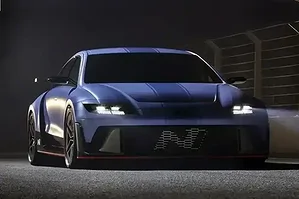 hyundai-rn22e-oto-dien-manh-hon-porsche-911-turbo