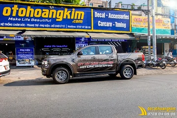 Dán Quảng Cáo Trên Xe Ô Tô - DQC273