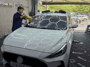 Phim cách nhiệt 3M CR BLK 50 kính lái cho MG 5