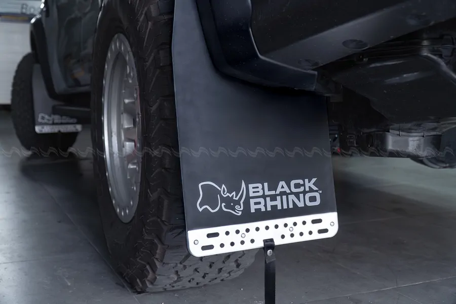 Chắn Bùn Bánh Xe Black Rhino - Nâng cấp diện mạo hầm hố  - Ảnh 4