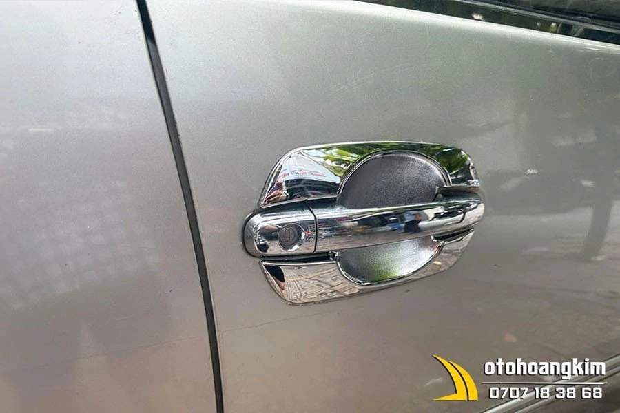Chén cửa Toyota Innova [2009-2016] 8 miếng - Ảnh 1