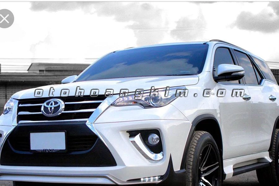 Body Kit Toyota Fortuner 09 - Ảnh 1