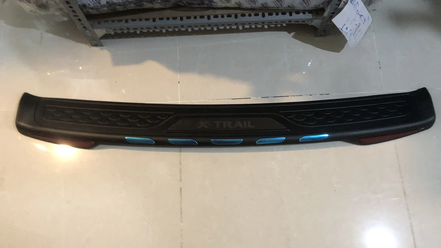 Chống trầy cốp sơn Nissan Xtrail [2016-2020] nhựa đen - Ảnh 1