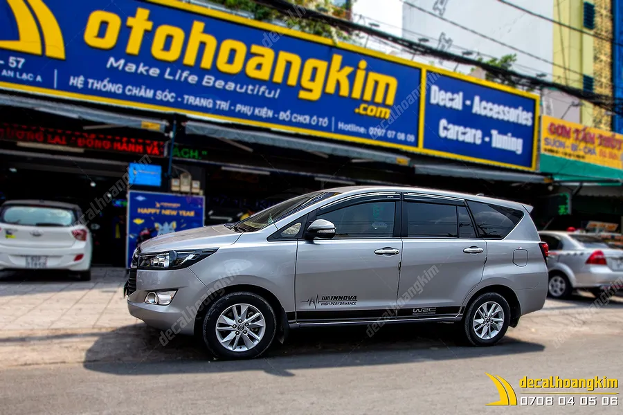 Tem Xe Toyota Innova - TIN074 - Ảnh 1