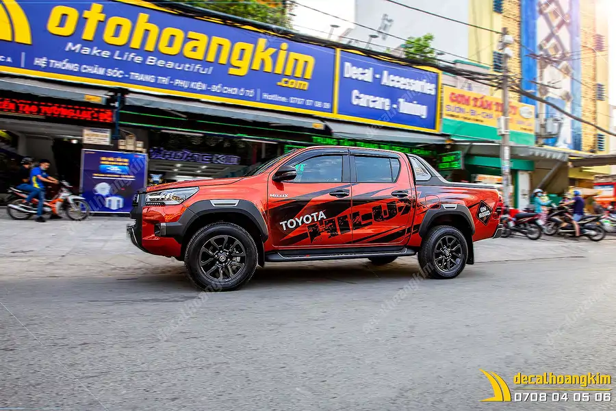 Tem Xe Toyota Hilux - THI023 - Ảnh 1