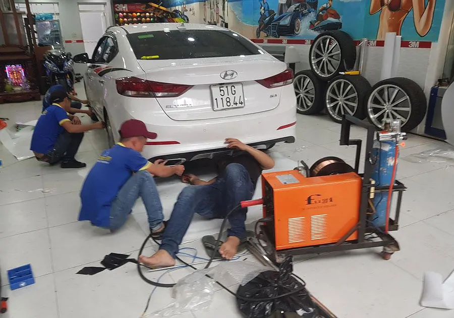 ĐỘ PÔ Hyundai Elantra - Ảnh 1