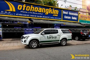 Dán Quảng Cáo Trên Xe Ô Tô - DQC282