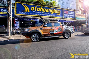 Dán Quảng Cáo Trên Xe Ô Tô - DQC326