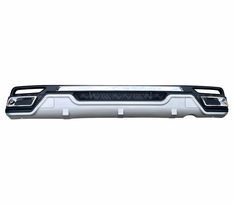  Ốp cản sau Innova 2023+  - Ảnh 1